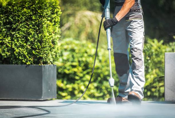 Professional  Pressure Washing Services in South Hutchinson, KS